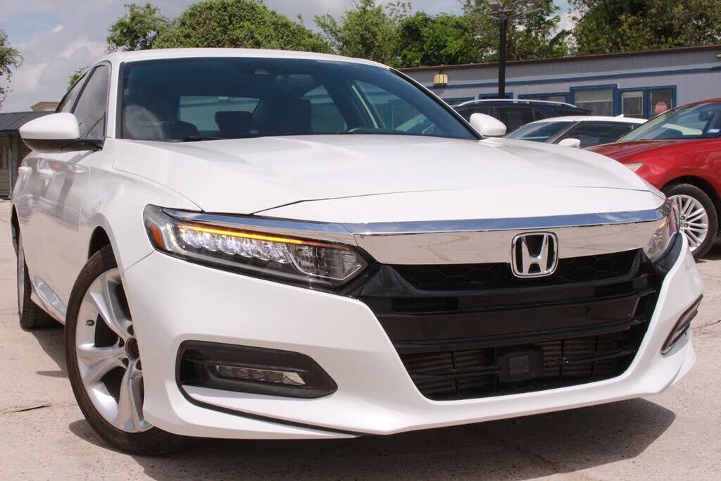 2020 HONDA Accord