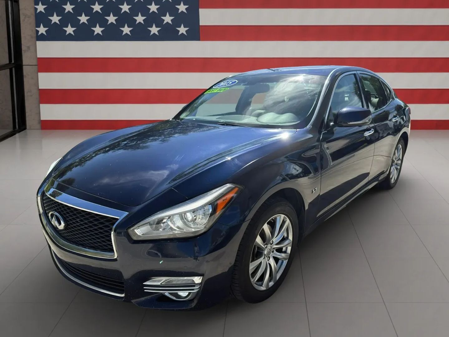 2015 INFINITI Q70