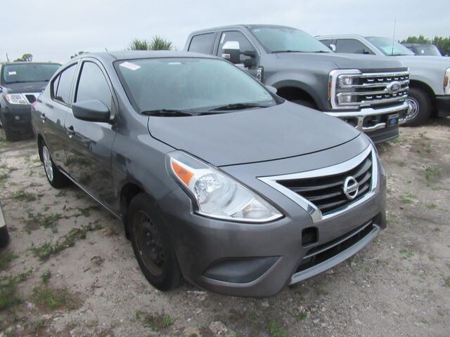 2019 NISSAN Versa