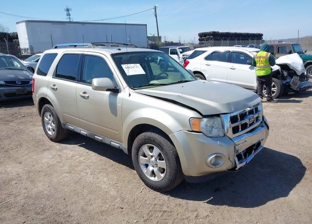2011 FORD Escape