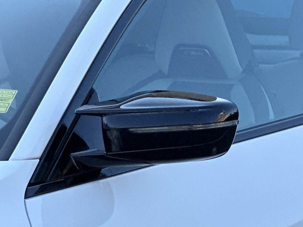2025 BMW M4