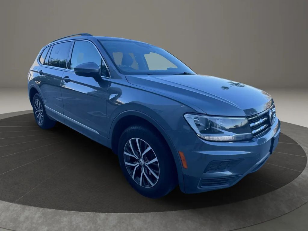 2020 VOLKSWAGEN Tiguan