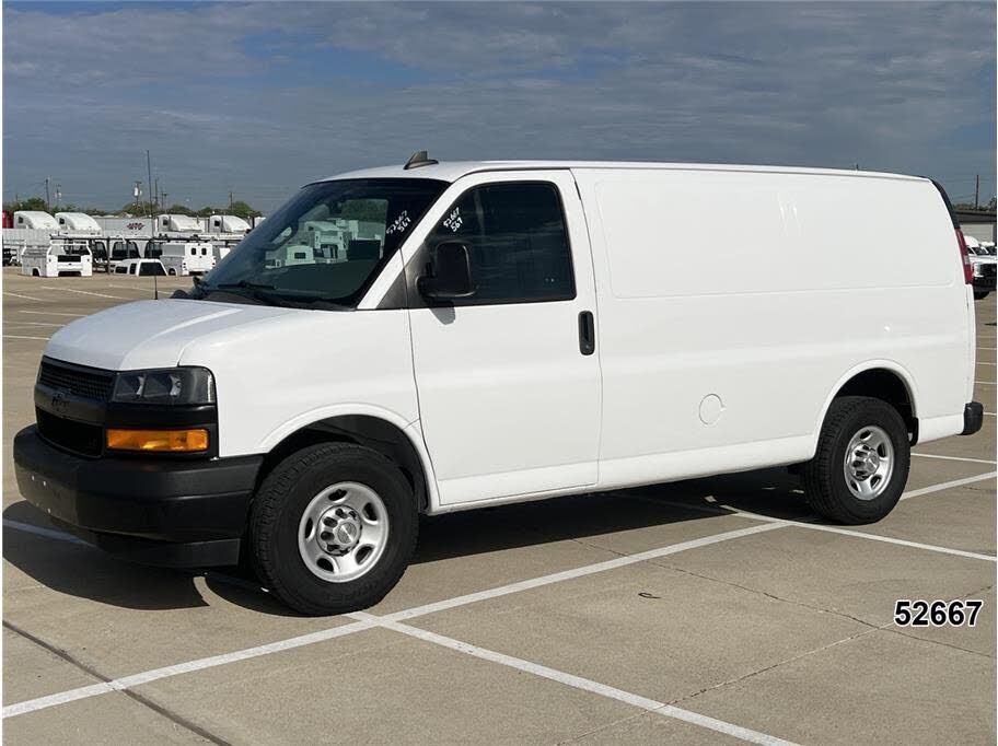 2021 CHEVROLET Express