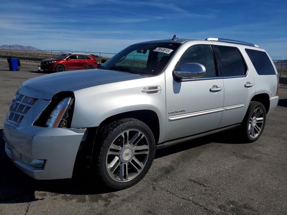 2014 CADILLAC Escalade