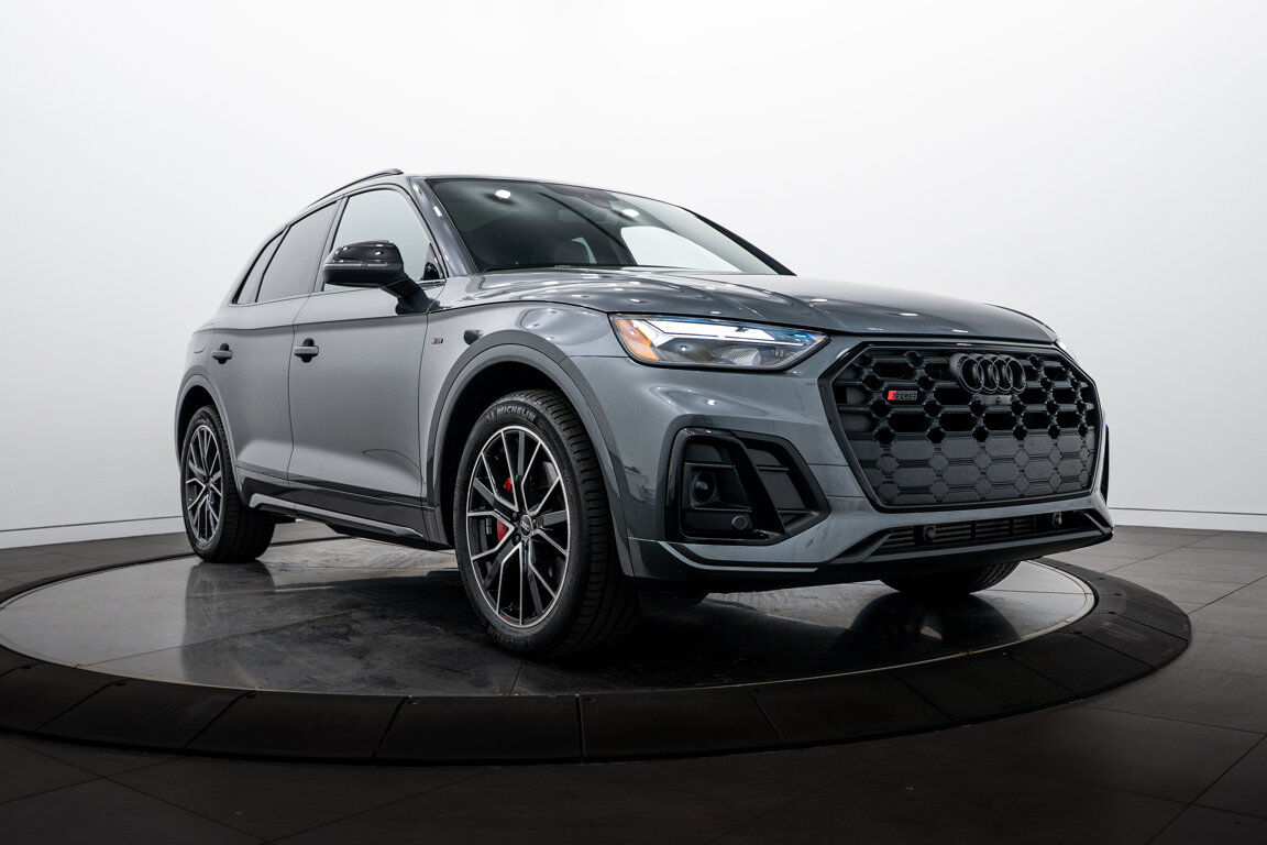 2022 AUDI SQ5
