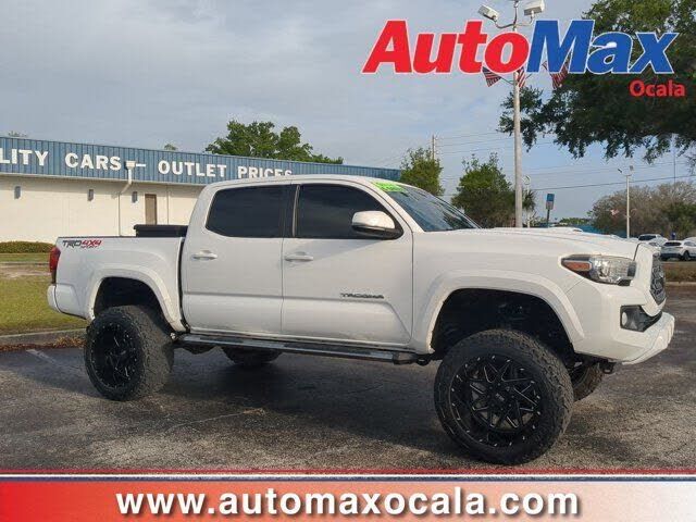 2019 TOYOTA Tacoma
