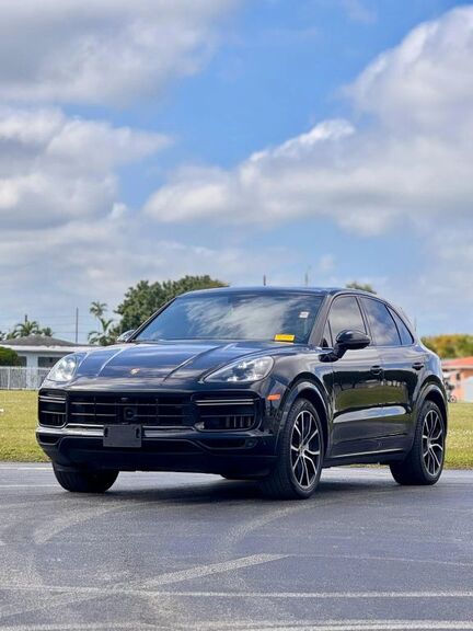 2019 PORSCHE Cayenne