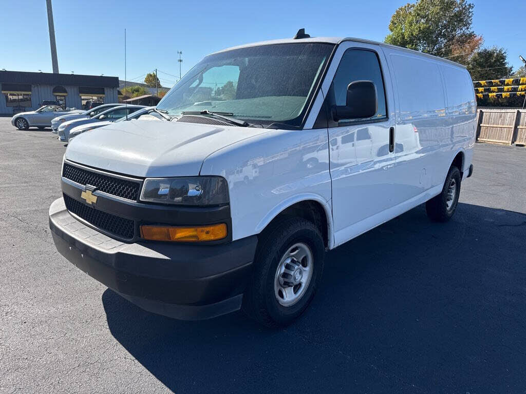 2021 CHEVROLET Express