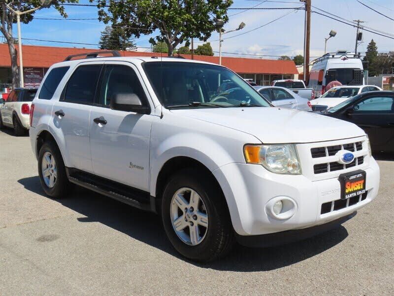 2011 FORD Escape