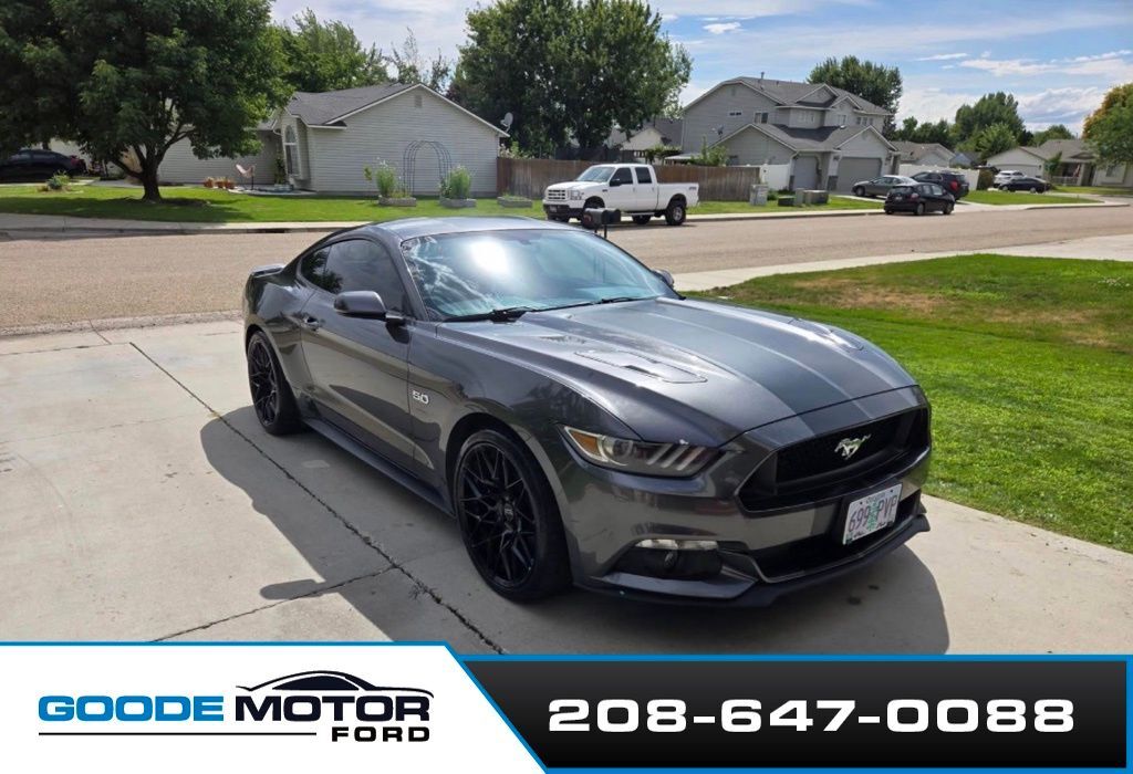 2015 FORD Mustang