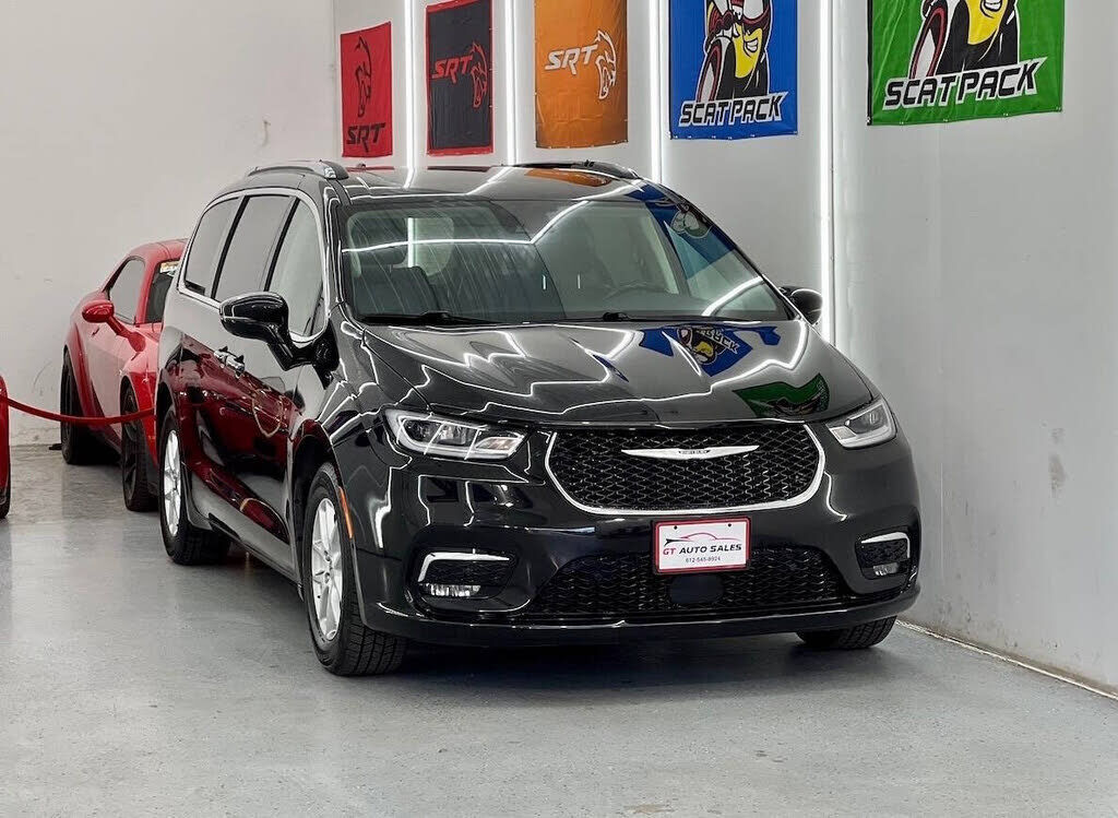 2021 CHRYSLER Pacifica