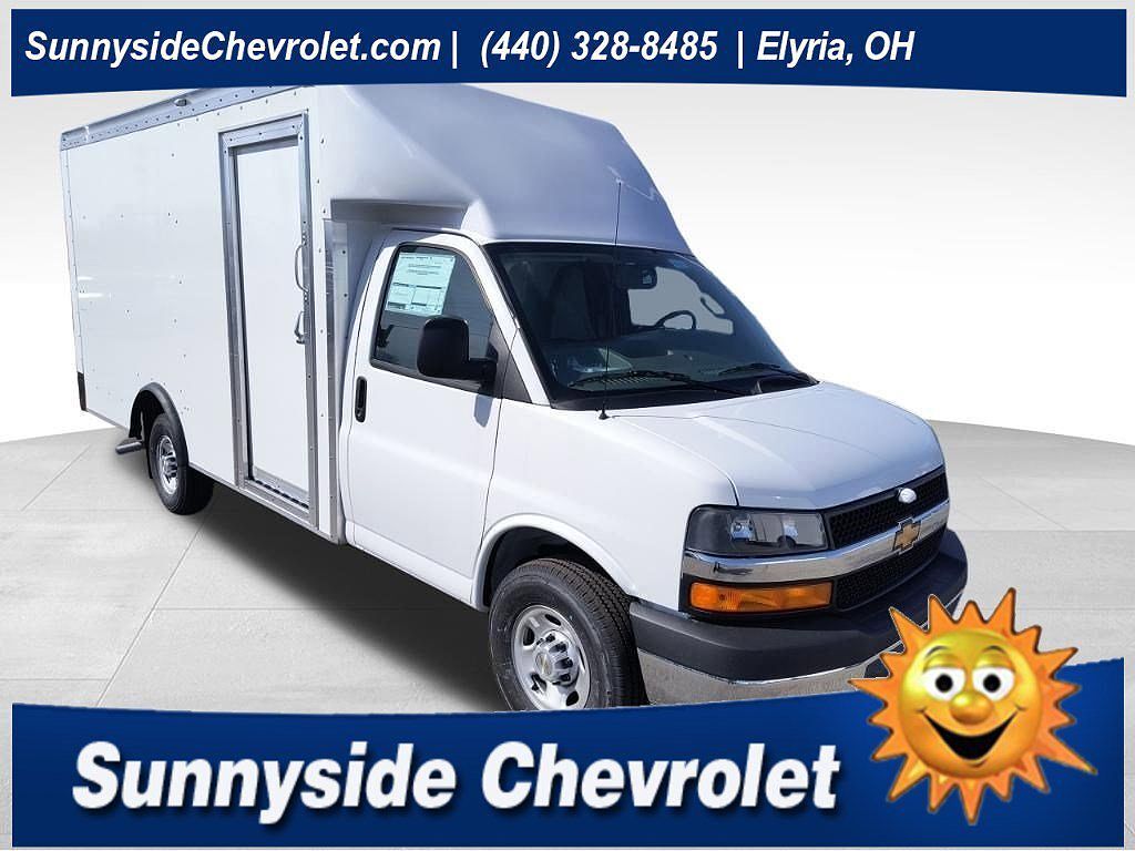 2026 CHEVROLET Express