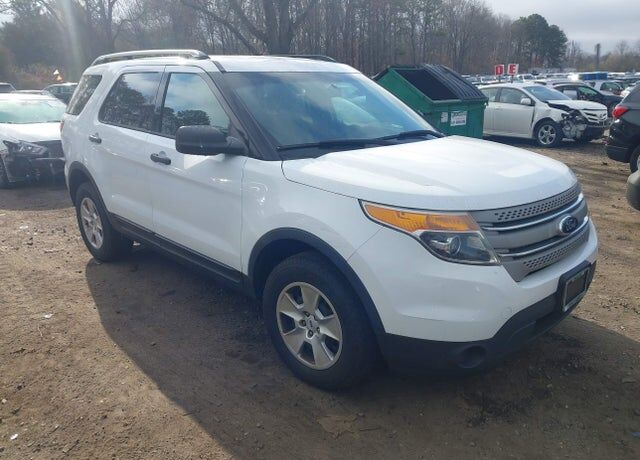 2014 FORD Explorer