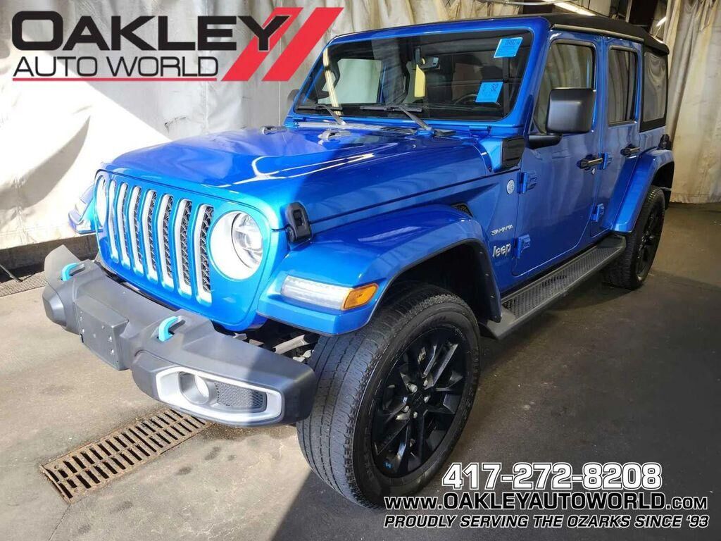 2022 JEEP Wrangler