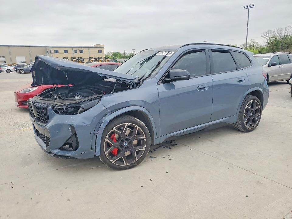 2024 BMW X1