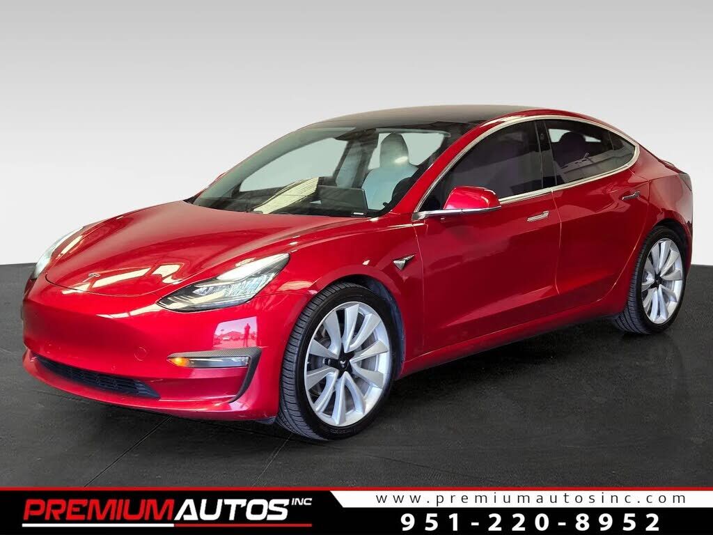 2018 TESLA Model 3