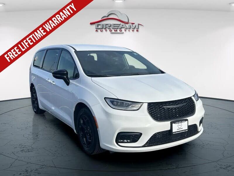 2024 CHRYSLER Pacifica