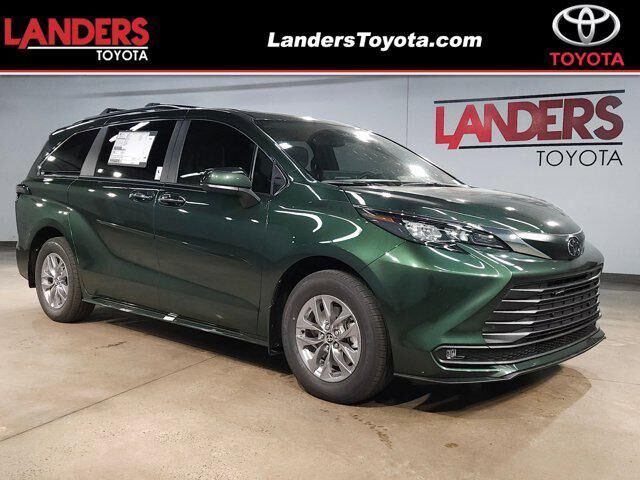 2026 TOYOTA Sienna
