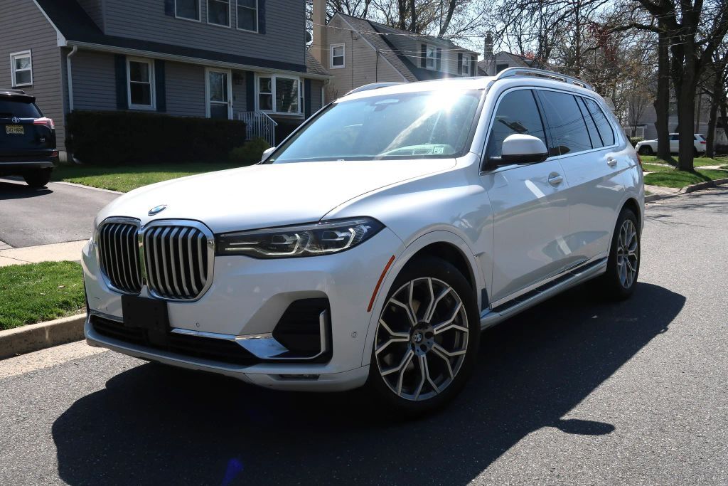 2019 BMW X7