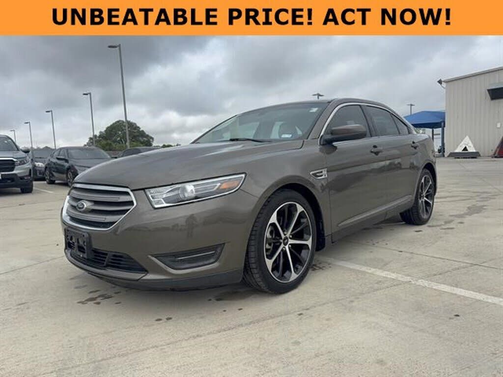 2015 FORD Taurus