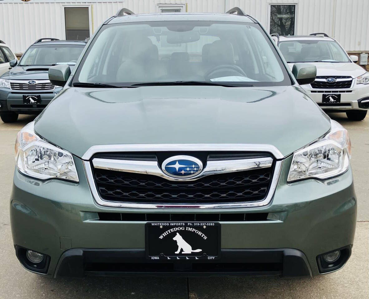 2016 SUBARU Forester