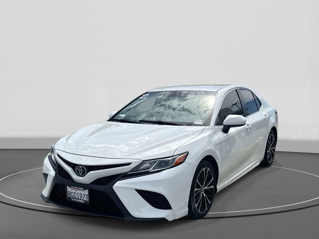2018 TOYOTA Camry