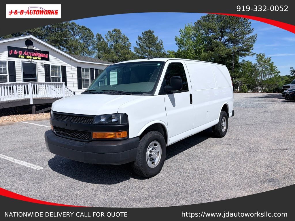 2018 CHEVROLET Express