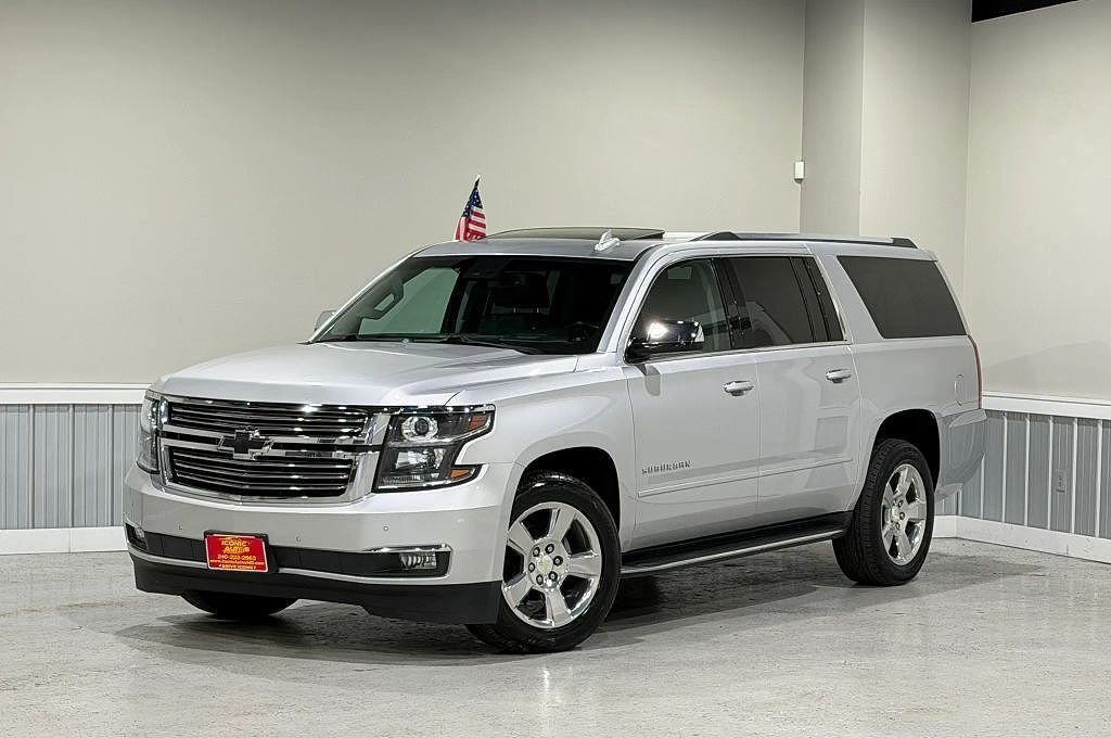 2017 CHEVROLET Suburban