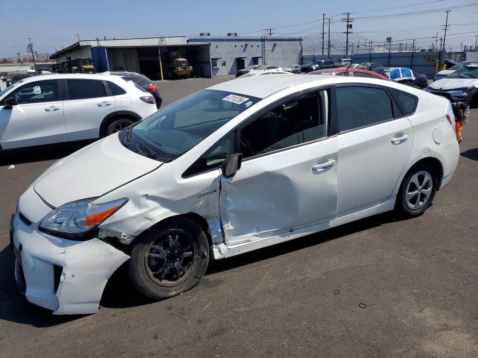 2015 TOYOTA PRIUS