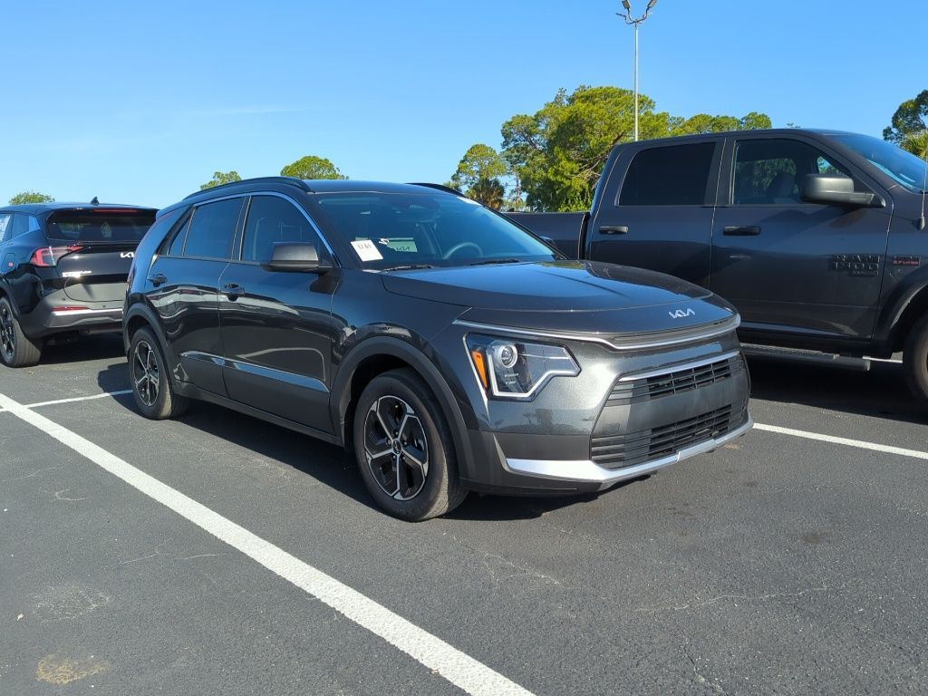 2024 KIA Niro