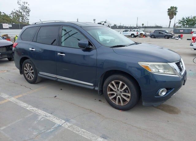 2015 NISSAN Pathfinder