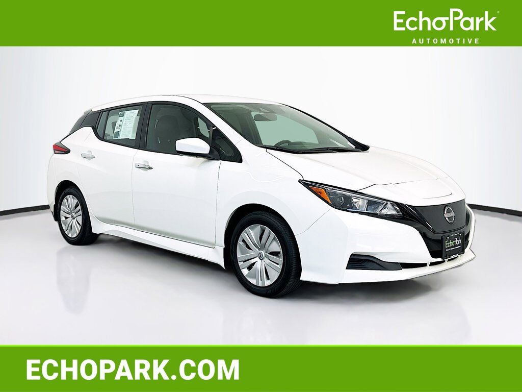 2025 NISSAN Leaf