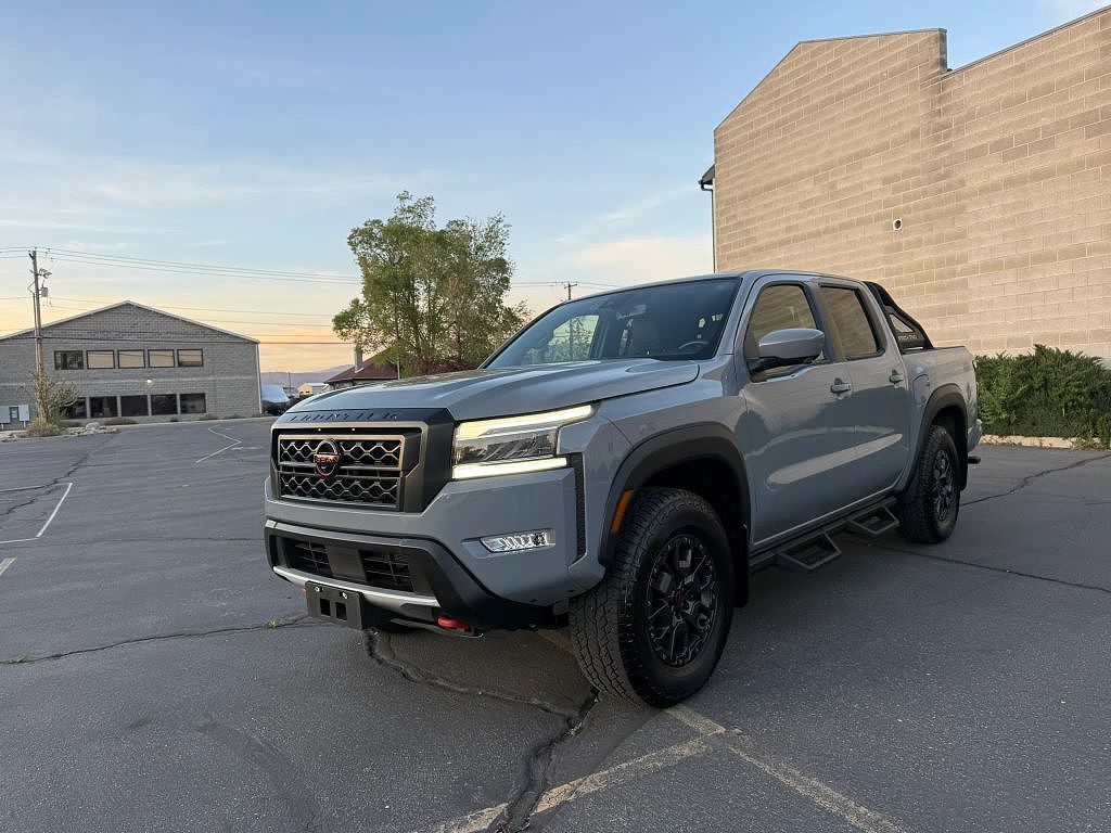 2024 NISSAN Frontier
