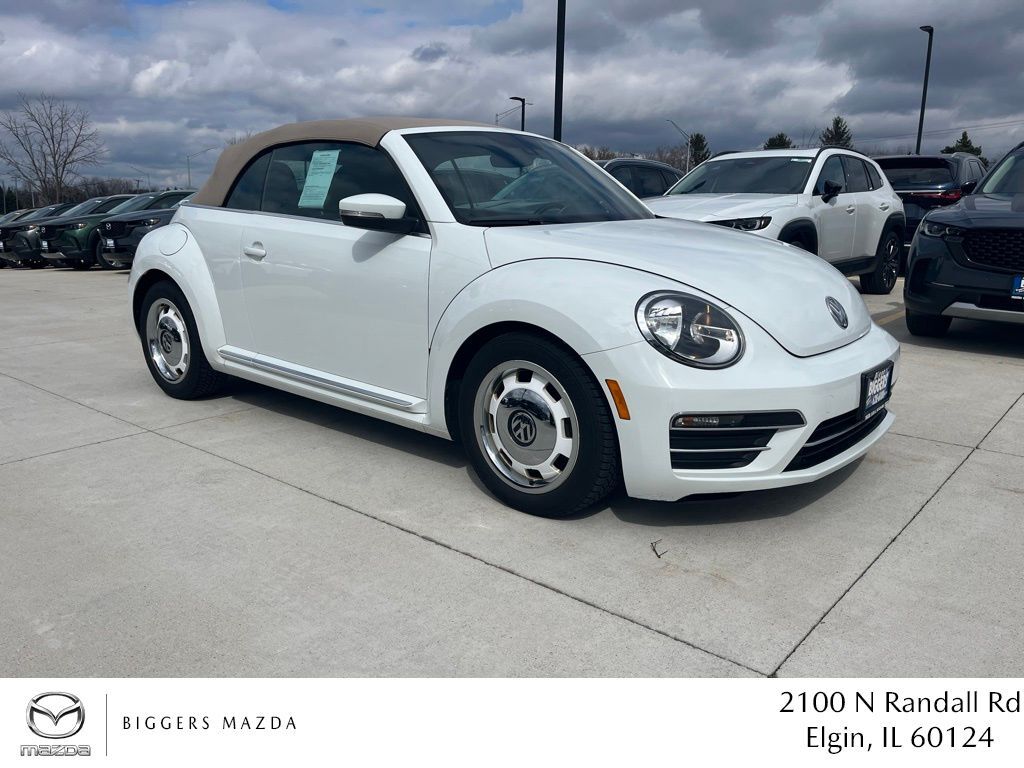 2018 VOLKSWAGEN Beetle