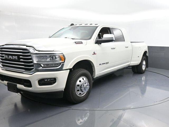 2022 RAM 3500