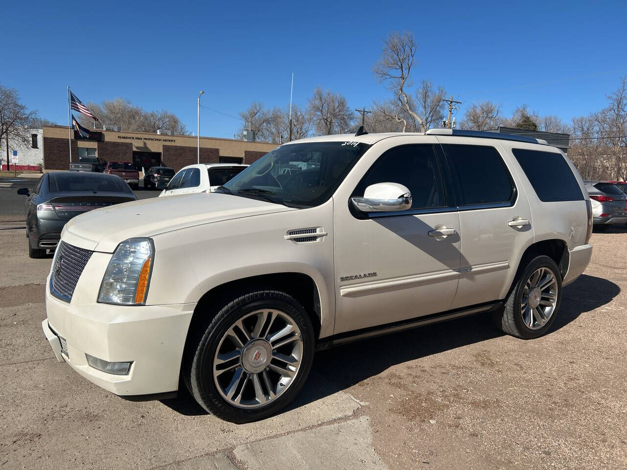 2014 CADILLAC Escalade