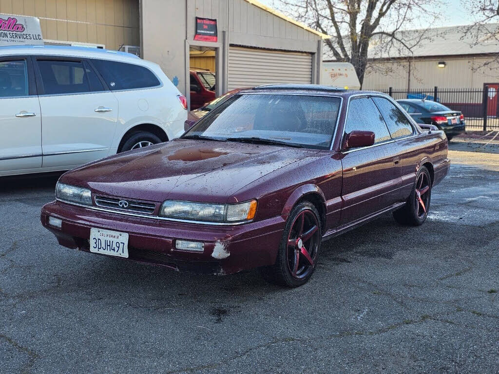 1991 INFINITI M30