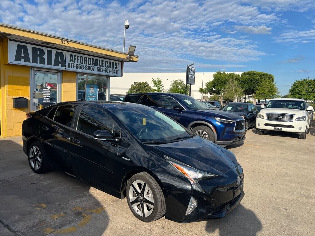 2018 TOYOTA PRIUS