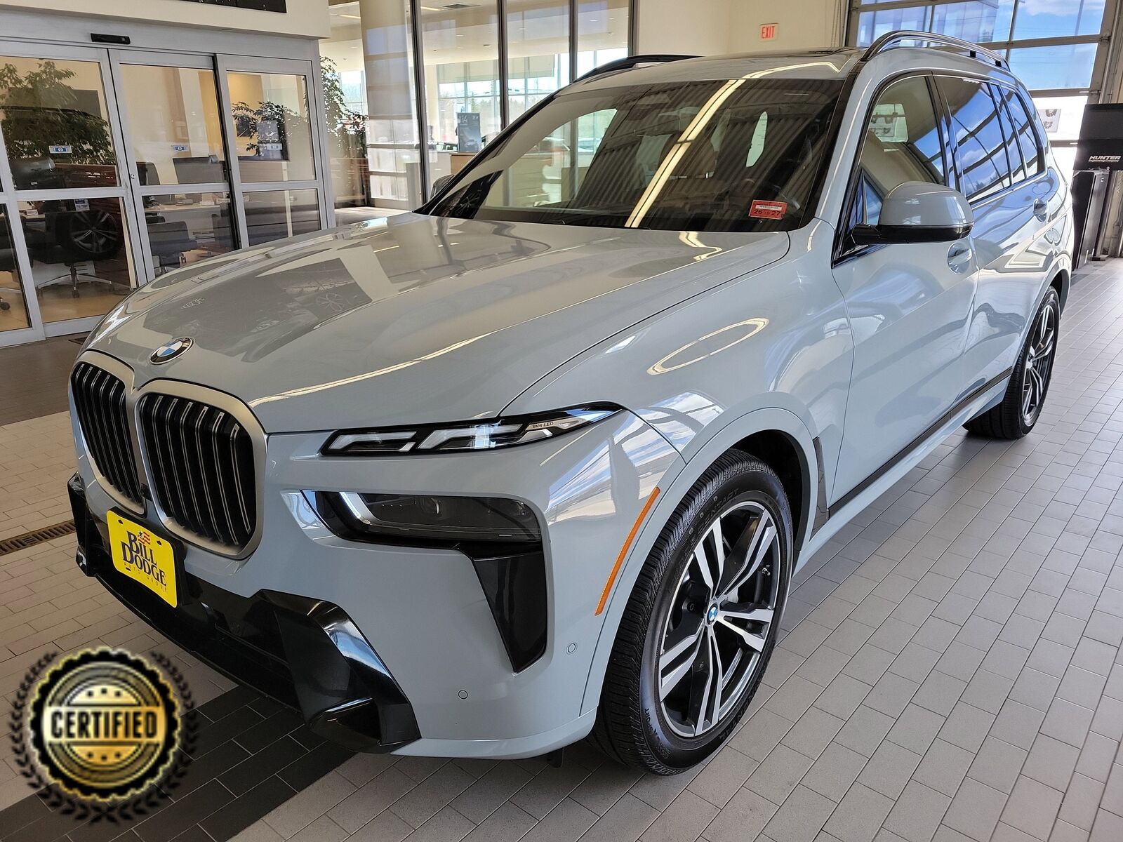 2023 BMW X7