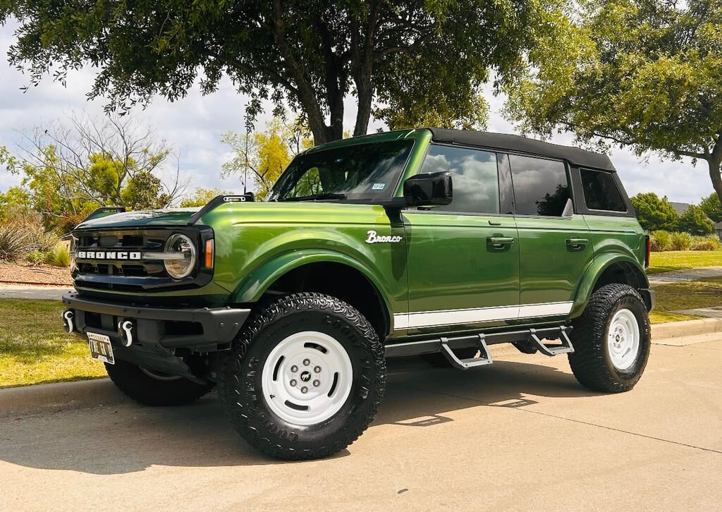 2022 FORD Bronco