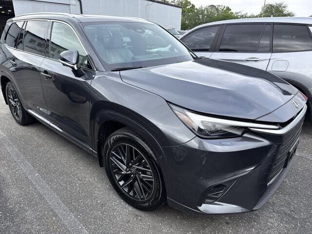 2024 LEXUS TX