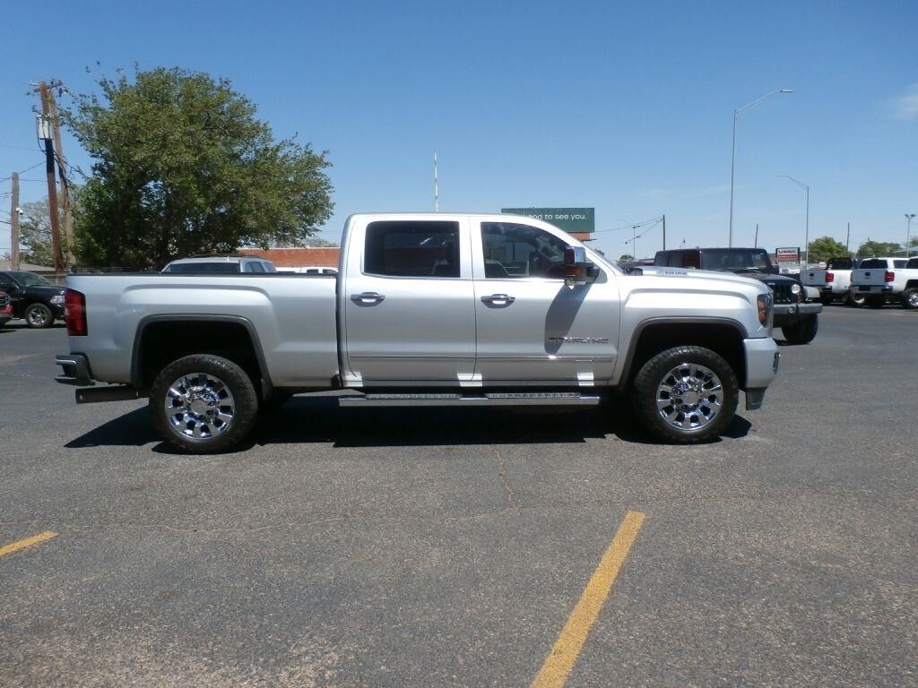 2018 GMC Sierra