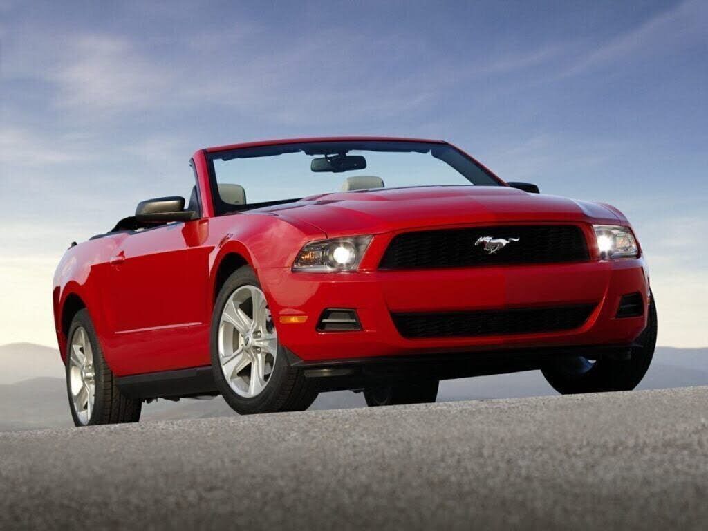 2010 FORD Mustang