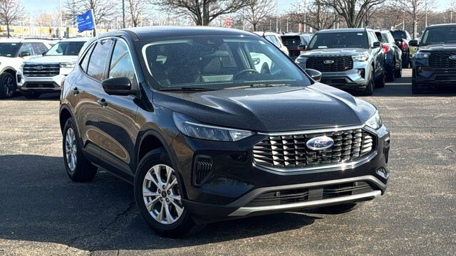 2023 FORD Escape