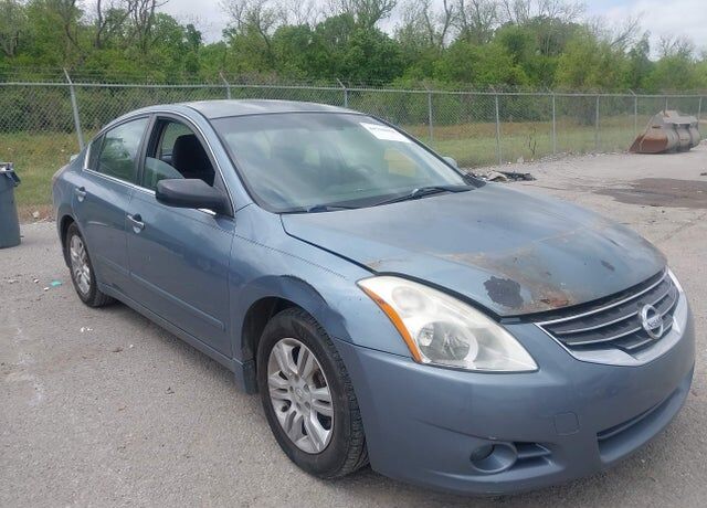 2011 NISSAN Altima