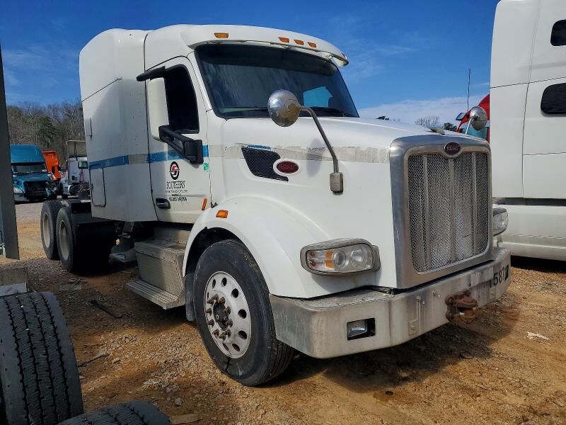 2015 PETERBILT 567