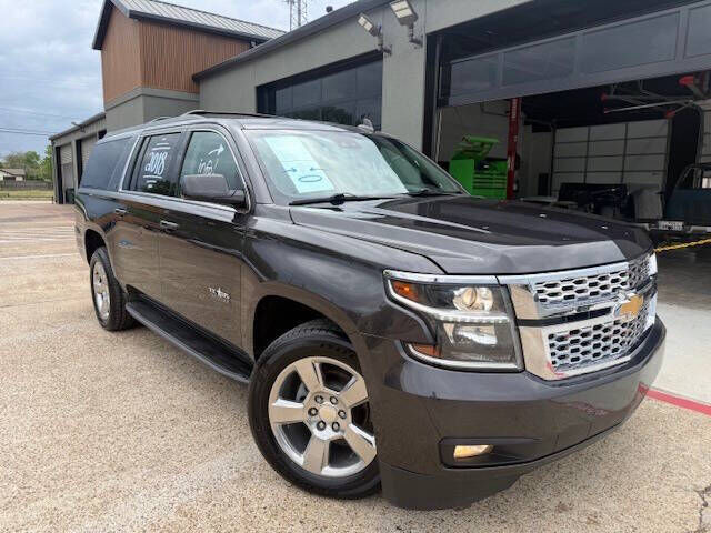 2018 CHEVROLET Suburban