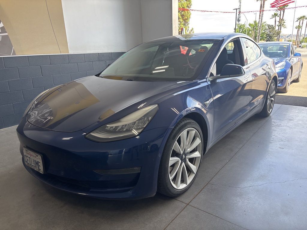 2019 TESLA Model 3