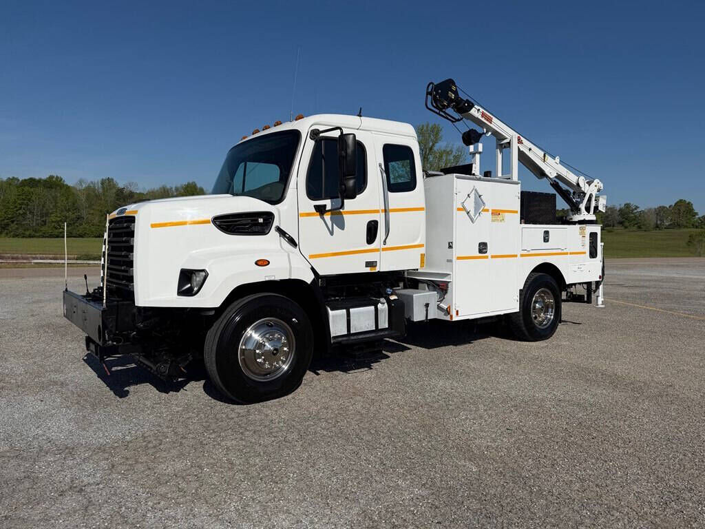 2014 FREIGHTLINER 108SD