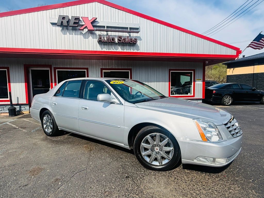 2011 CADILLAC DTS